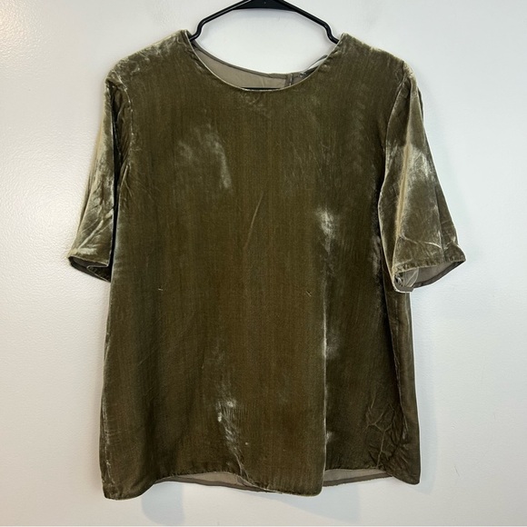 Vince Velvet Tee in Ragweed (Green/Grey) Silk Blend Short Sleeve Size Medium - Picture 12 of 13